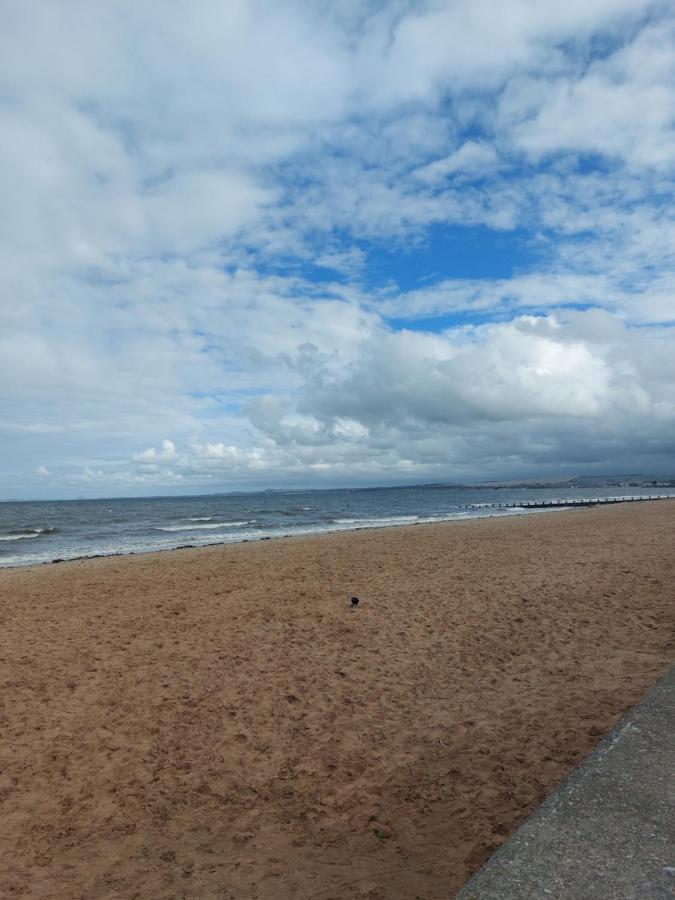 Portobello Charming Seaside 3-Br Holiday Apartment エディンバラ エクステリア 写真